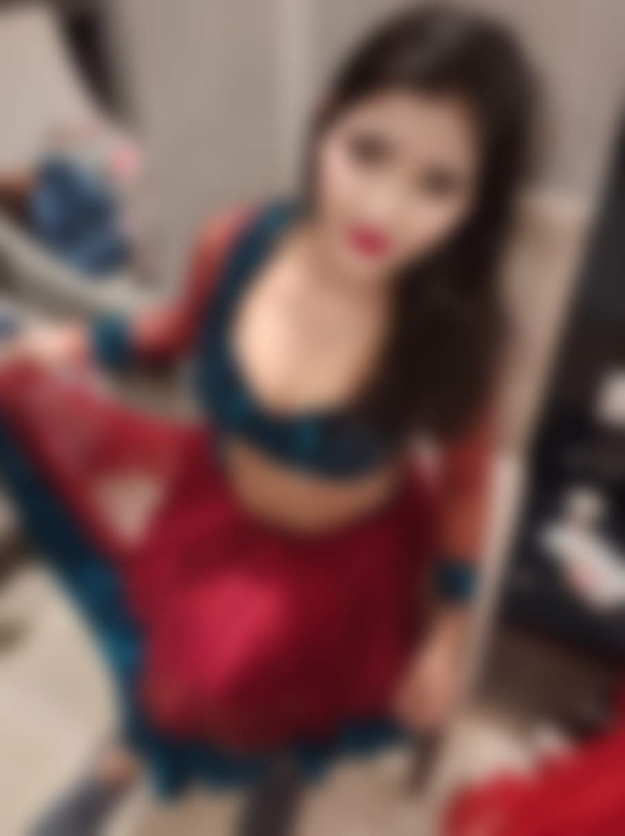 Escort Service aliganj